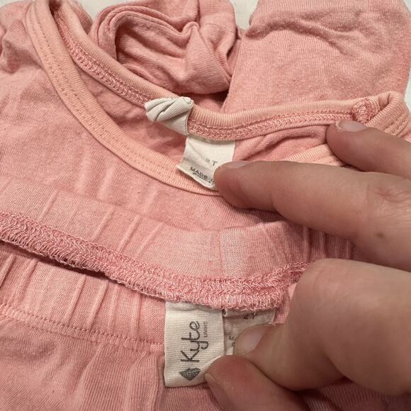 Kyte Baby Peach Long Sleeve Pajamas - Picture 6 of 9